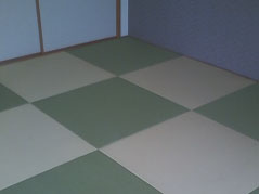 清流(銀白色)＋(黄金色)＋ダイケン畳床Ⅲ型半畳(市松敷き)